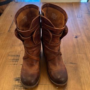 Freebird Baker Size 8 Used